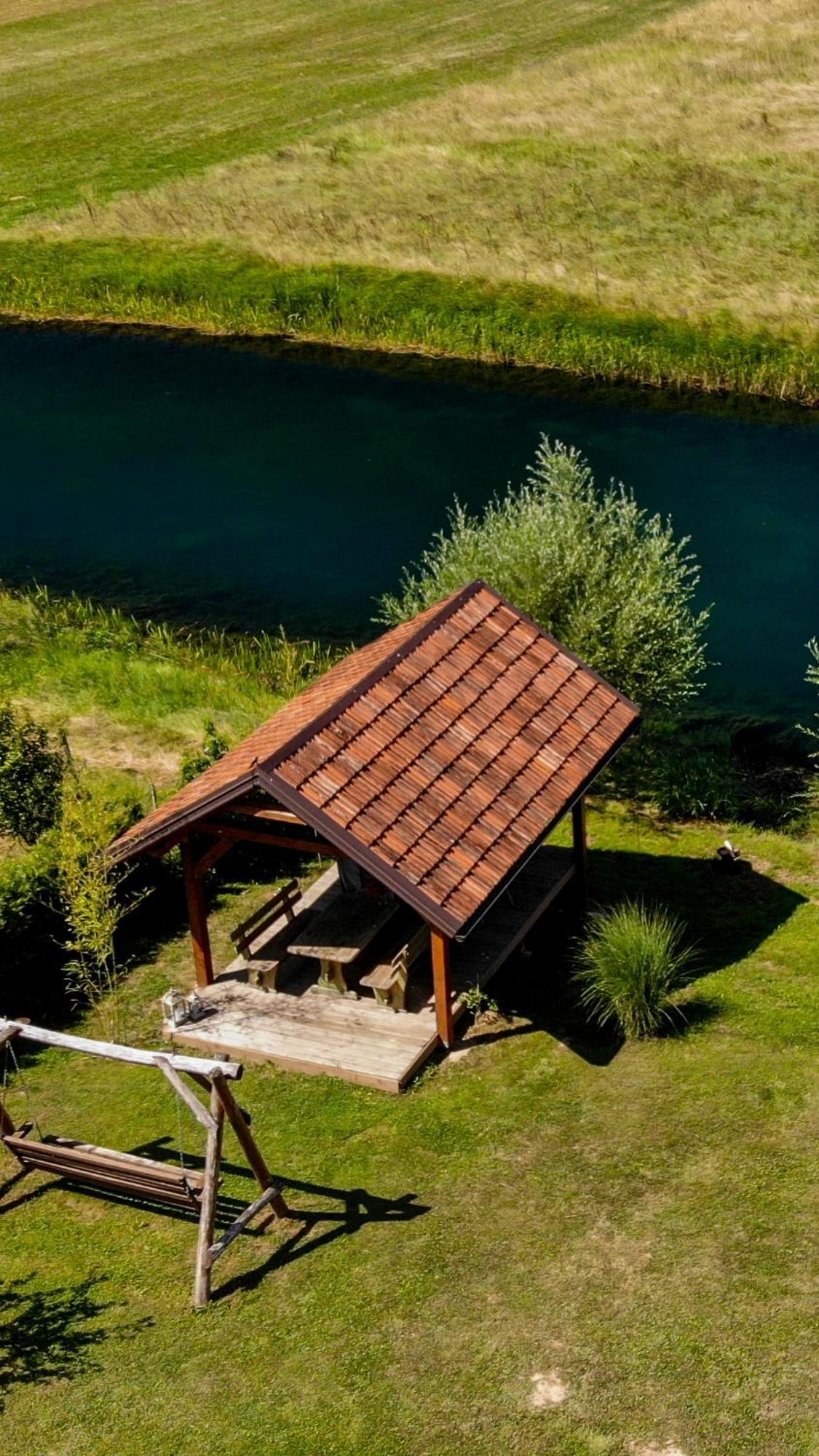 House Arupium - Hot Tub Villa Otocac Exterior photo